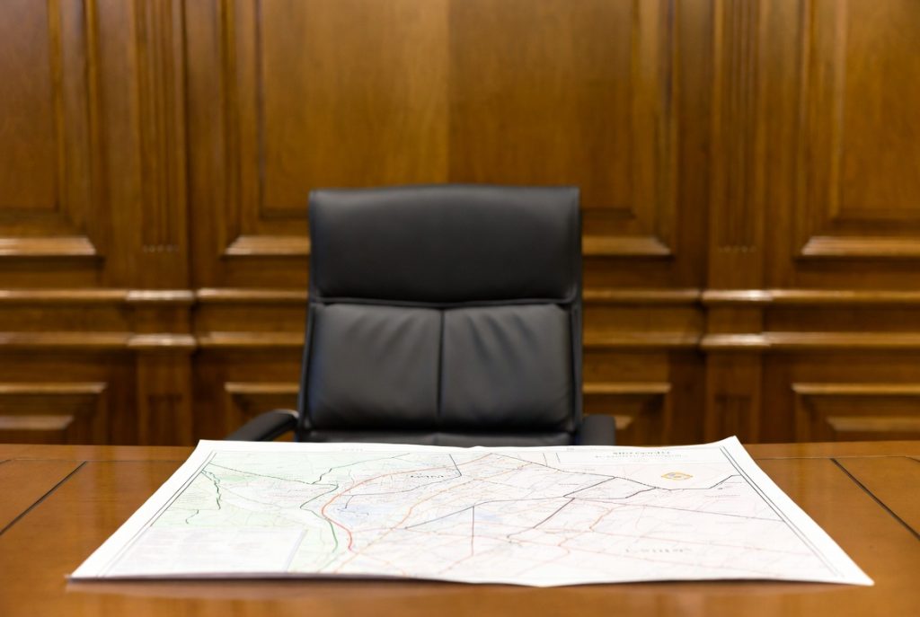 وکیل خیابان استاد نجات الهی